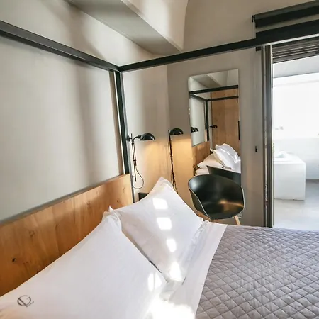 أجنحة ماركيز - للبالغين فقط فندق ثيرا