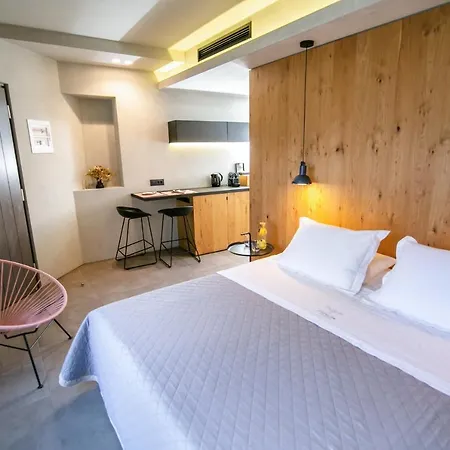 أجنحة ماركيز - للبالغين فقط فندق ثيرا