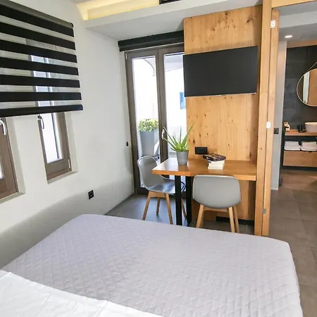 Marquise - Adults Only ホテル