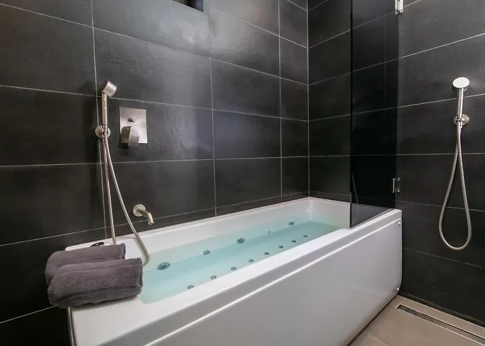 Marquise - Adults Only