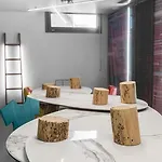 马基斯套房酒店（仅限成人入住） 酒店
