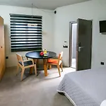 酒店 马基斯套房酒店（仅限成人入住）