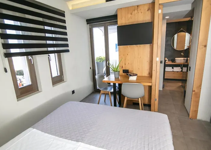 Marquise - Adults Only Hotel