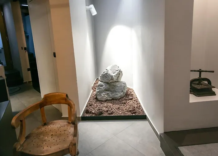 Marquise - Adults Only 5*