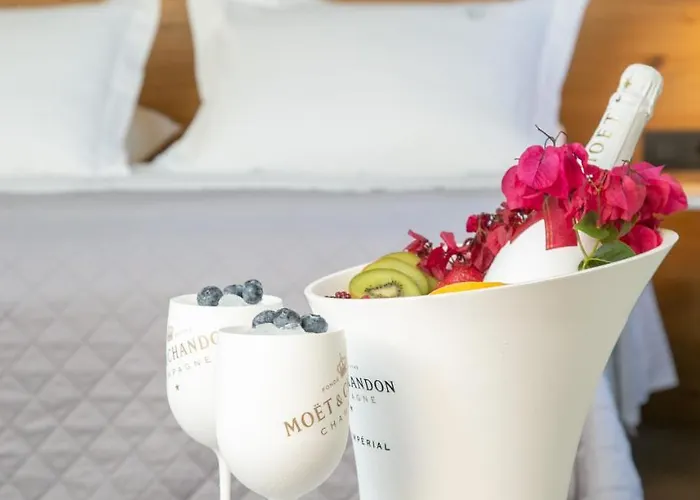 Marquise - Adults Only Hotel Fira (Santorini)