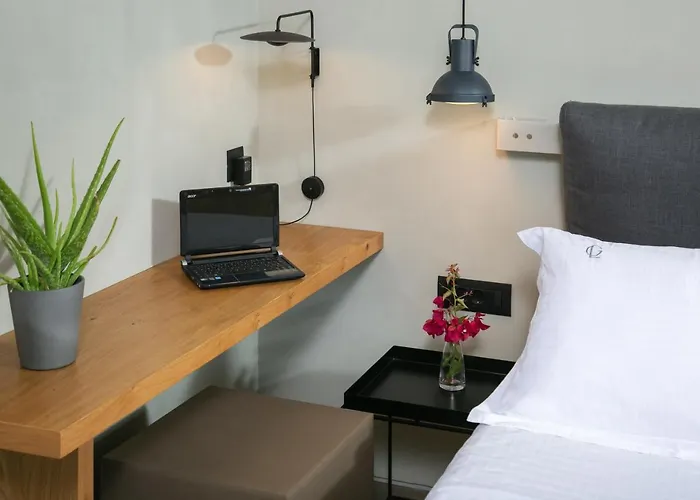 Marquise - Adults Only Fira (Santorini)