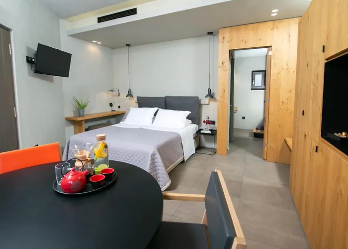 Marquise - Adults Only Fira (Santorini)