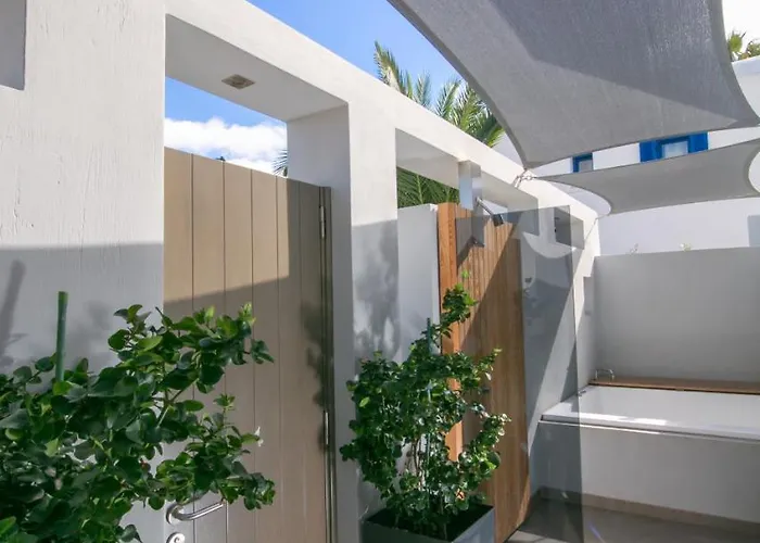 Marquise - Adults Only 5*